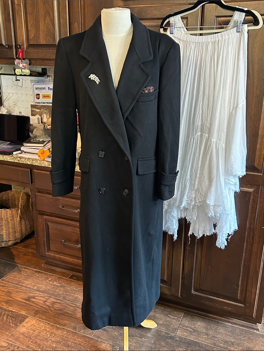 1980’s Evan Picone Sz 12 Classic Black Double-Breasted Wool Union Trench Coat